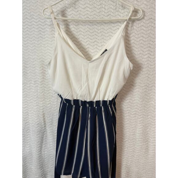 BN #7 Lily Rose Women Romper Size M, Navy & White Striped Shorts, White V-Neck - Picture 1 of 5